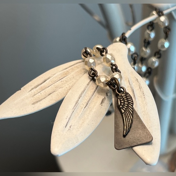 Angel Wing choker necklace - Picture 4 of 9